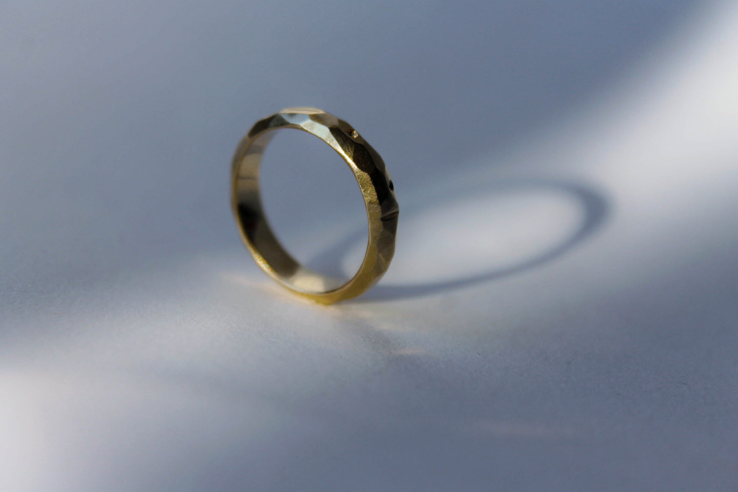 Gold geode wedding ring