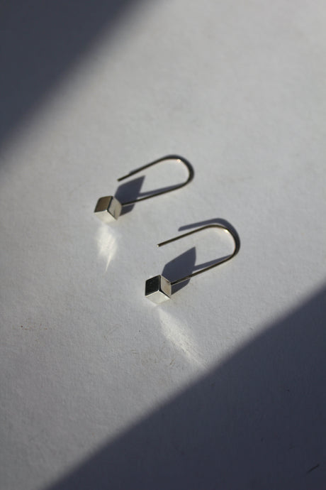 Cube drop earrings
